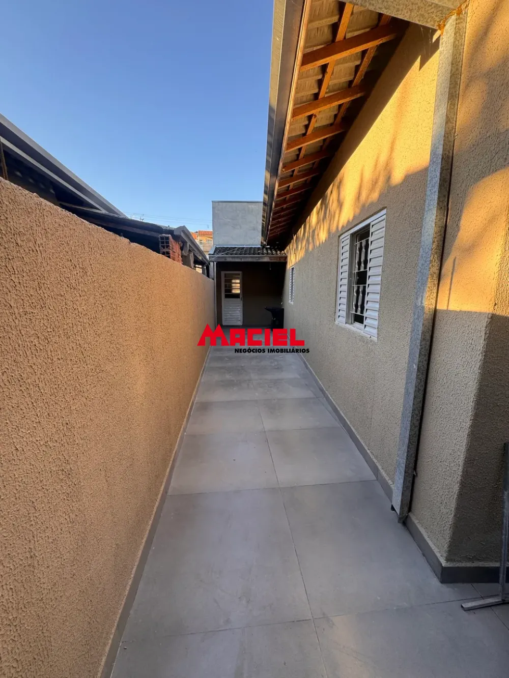 Comprar Casa / Padrão em São José dos Campos R$ 350.000,00 - Foto 3