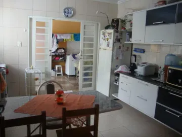 imagem 3 - CASA COM ACABAMENTO DE PRIMEIRA imagem 3 - CASA COM ACABAMENTO DE PRIMEIRA