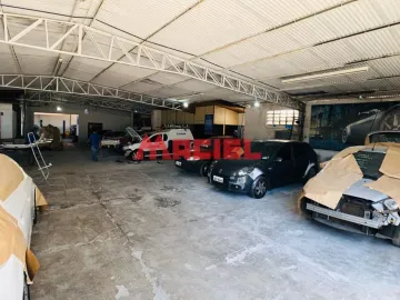 imagem 2 - EXCELENTE GALPÃO, 40 GARAGENS, OTIMA LOCALIZAÇÃO, POSSIBILIDADE DE CONSTRUIR PREDIO ATE 15 ANDARES imagem 2 - EXCELENTE GALPÃO, 40 GARAGENS, OTIMA LOCALIZAÇÃO, POSSIBILIDADE DE CONSTRUIR PREDIO ATE 15 ANDARES