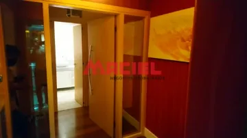 imagem 3 - LINDO APTO NO CENTRO DA CIDADE DE SJC, REPLETO DE ARMARIOS, COMODOS GRANDES, HALL DE ENTRADA, SALA COM 57 METROS, COZINHA COM ILHA E COPA, APTO COM 228,56 METROS, AMPLA SACADA COM VISTA LIVRE E LINDA PARA A SERRA DA MANTIQUEIRA. imagem 3 - LINDO APTO NO CENTRO DA CIDADE DE SJC, REPLETO DE ARMARIOS, COMODOS GRANDES, HALL DE ENTRADA, SALA COM 57 METROS, COZINHA COM ILHA E COPA, APTO COM 228,56 METROS, AMPLA SACADA COM VISTA LIVRE E LINDA PARA A SERRA DA MANTIQUEIRA.