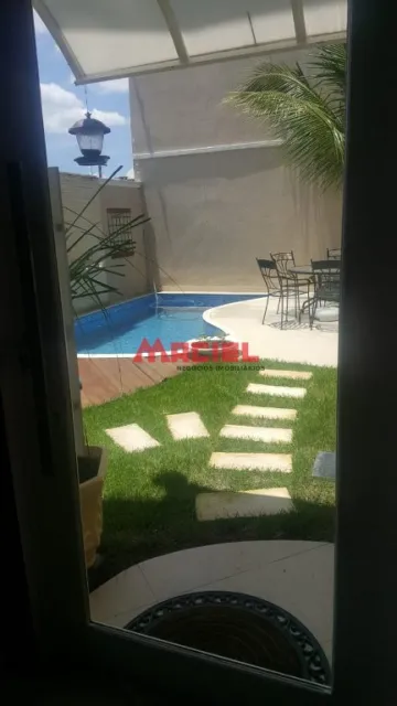 imagem 1 - Sobrado à Venda ? Vila Branca, Jacareí ? ? 4 Dormitórios | 3 Suítes | Piscina | Hidromassagem | Área Gourmet Completa imagem 1 - Sobrado à Venda ? Vila Branca, Jacareí ? ? 4 Dormitórios | 3 Suítes | Piscina | Hidromassagem | Área Gourmet Completa