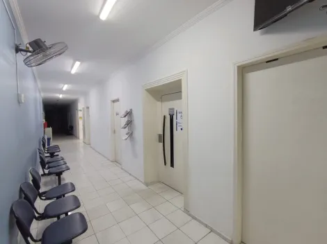 imagem 3 - Excelente prédio comercial Centro Médico imagem 3 - Excelente prédio comercial Centro Médico