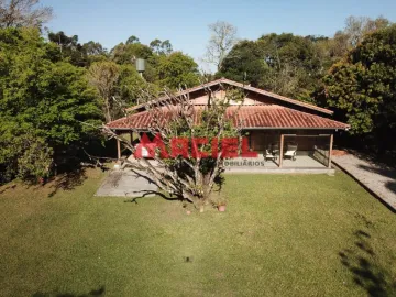 imagem 1 - LINDA CASA EM CAÇAPAVA CONDOMINIO IPUÃ, COM PISTA PARA PLANADORES E AVIÃO, 2 SUITES, 2 VARANDAS GRANDES, EM CONDOMINIO FECHADO COM MUITAS ARVORES imagem 1 - LINDA CASA EM CAÇAPAVA CONDOMINIO IPUÃ, COM PISTA PARA PLANADORES E AVIÃO, 2 SUITES, 2 VARANDAS GRANDES, EM CONDOMINIO FECHADO COM MUITAS ARVORES