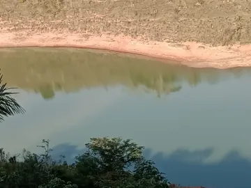 imagem 5 - terreno com 3000 mil metros em Jambeiro na beiranda da repressa, respeitando o recuo de lei, fica na saida do km 20 da rodovia dos tamoios, aceita carro altomatico ate R$ 50.000.00 COMO PARTE DE PGTO imagem 5 - terreno com 3000 mil metros em Jambeiro na beiranda da repressa, respeitando o recuo de lei, fica na saida do km 20 da rodovia dos tamoios, aceita carro altomatico ate R$ 50.000.00 COMO PARTE DE PGTO