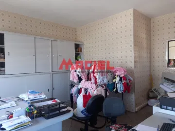 imagem 5 - PREDIO COMERCIAL EM JACAREI, IMPONENTE COM 3 ANDARES, ELEVADOR, MEZANINO, PORTÃO ELETRONICO, COM GRANDE POTENCIAL DE COMERCIO COM 20 METROS DE TESTADA imagem 5 - PREDIO COMERCIAL EM JACAREI, IMPONENTE COM 3 ANDARES, ELEVADOR, MEZANINO, PORTÃO ELETRONICO, COM GRANDE POTENCIAL DE COMERCIO COM 20 METROS DE TESTADA