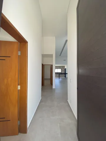 Alugar Casa / Condomínio em Caçapava. apenas R$ 918.000,00