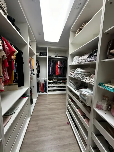 imagem 5 - CASA NO CONDOMINIO VERANA COM ACABAMENTO DE PRIMEIRA QUILIDADE, CASA NOVA, DIFERENCIADA, 4 SUITES, AREA GOURMET, PISCINA QUINTAL imagem 5 - CASA NO CONDOMINIO VERANA COM ACABAMENTO DE PRIMEIRA QUILIDADE, CASA NOVA, DIFERENCIADA, 4 SUITES, AREA GOURMET, PISCINA QUINTAL