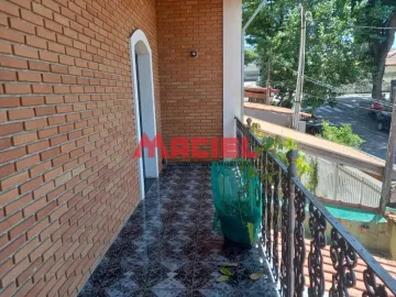 imagem 3 - CASA COMERCIAL AO LADO DO SHOPPING CENTER VALE, TRÊS PAVIMENTOS, VARANDA, 03 SUITES, 04 DORMITORIOS, 03 VAGAS GARAGEM AMPLAS, ZONEAMENTO MISTO imagem 3 - CASA COMERCIAL AO LADO DO SHOPPING CENTER VALE, TRÊS PAVIMENTOS, VARANDA, 03 SUITES, 04 DORMITORIOS, 03 VAGAS GARAGEM AMPLAS, ZONEAMENTO MISTO