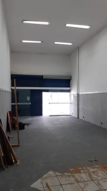 Alugar Comercial / Prédio em São José dos Campos. apenas R$ 3.000,00