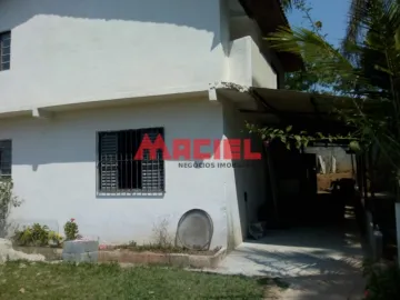 imagem 5 - CHACARA COM UM LINDO SOBRADO, COMODOS AMPLOS, 04 DORMITORIOS, PISCINA, FOGÃO A LENHA, TODA MURADA, TERRENO COM 5.500 METROS imagem 5 - CHACARA COM UM LINDO SOBRADO, COMODOS AMPLOS, 04 DORMITORIOS, PISCINA, FOGÃO A LENHA, TODA MURADA, TERRENO COM 5.500 METROS