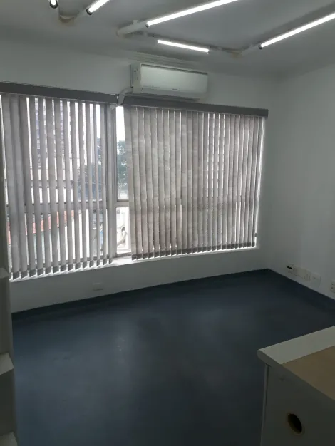 Alugar Comercial / Sala em Edifício/Condomínio em São José dos Campos. apenas R$ 1.900,00