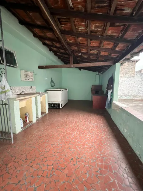 imagem 4 - Casa com Potencial Comercial e Residencial em Taubaté imagem 4 - Casa com Potencial Comercial e Residencial em Taubaté