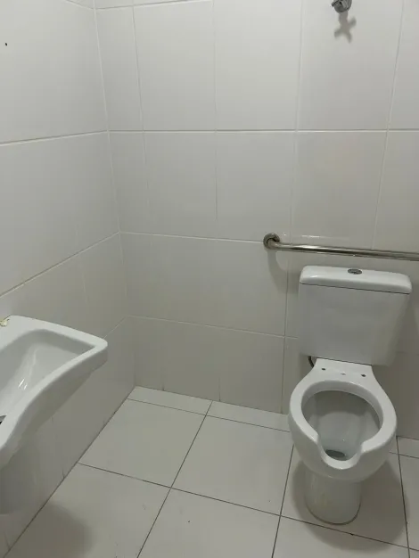imagem 2 - ÓTIMO PONTO COMERCIAL EM AVENIDA BASTANTE MOVIMENTADA, COM MEZANINO E 2 WC`S imagem 2 - ÓTIMO PONTO COMERCIAL EM AVENIDA BASTANTE MOVIMENTADA, COM MEZANINO E 2 WC`S