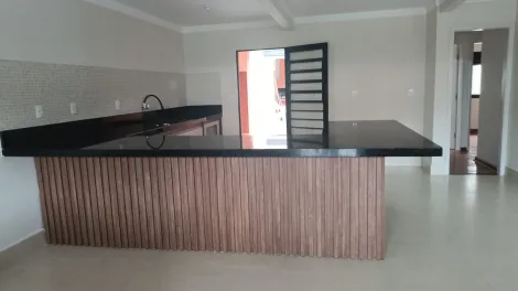 imagem 4 - Excelente casa térrea no vista Verde reformada três dormitórios sendo uma suíte cozinha conceito aberto imagem 4 - Excelente casa térrea no vista Verde reformada três dormitórios sendo uma suíte cozinha conceito aberto