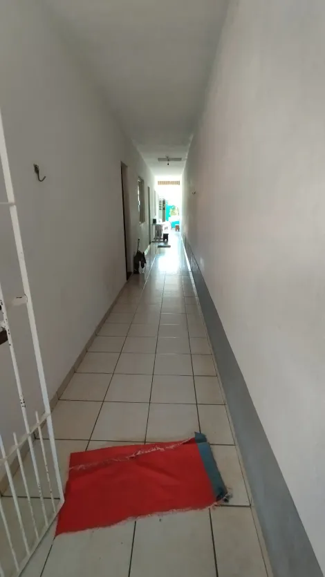 Alugar Casa / Padrão em São José dos Campos. apenas R$ 250.000,00