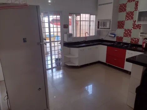 imagem 2 - Casa à Venda em Campos de São José: Charme e Conforto em Cada Detalhe imagem 2 - Casa à Venda em Campos de São José: Charme e Conforto em Cada Detalhe
