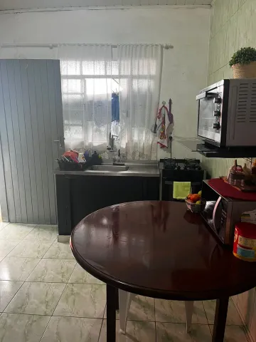 imagem 3 - CASA LOTE INTEIRO 2 DORMITÓRIOS 3 VAGAS DE GARAGENS E EDICULA NOS FUNDOS . JARDIM SATÉLITE . imagem 3 - CASA LOTE INTEIRO 2 DORMITÓRIOS 3 VAGAS DE GARAGENS E EDICULA NOS FUNDOS . JARDIM SATÉLITE .