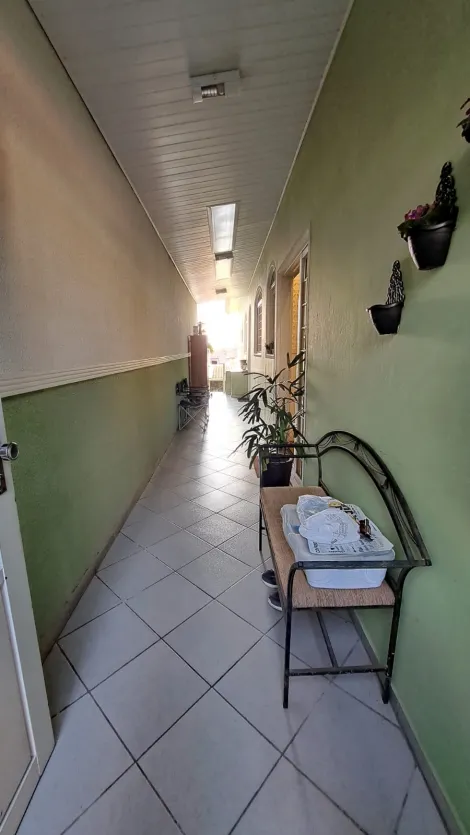 imagem 1 - Vende/Permuta por Apto, Linda casa 2 quartos, no Jardim Limoeiro imagem 1 - Vende/Permuta por Apto, Linda casa 2 quartos, no Jardim Limoeiro