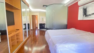 imagem 5 - Casa Jacareí condomínio Coleginho repleto de armários imagem 5 - Casa Jacareí condomínio Coleginho repleto de armários