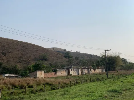 imagem 5 - Grande Área de 159.284,75m² em Localização Privilegiada na Rodovia Presidente Dutra imagem 5 - Grande Área de 159.284,75m² em Localização Privilegiada na Rodovia Presidente Dutra