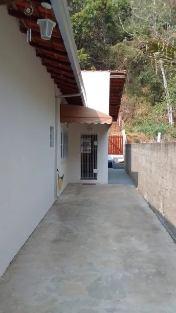 imagem 3 - Chácara com ponto de ônibus próximo e está 1,5km do restaurante Quintal di Freddy imagem 3 - Chácara com ponto de ônibus próximo e está 1,5km do restaurante Quintal di Freddy