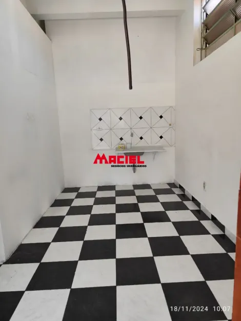 imagem 4 - Excelente Sobrado com ponto Comercial na Av Andromeda imagem 4 - Excelente Sobrado com ponto Comercial na Av Andromeda