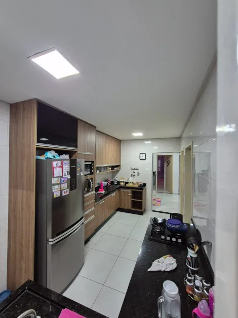 imagem 5 - sobrado com acabamento de primeira ,tres dormitórios  sendo uma suite garagem coberta para dois carros area gourmet espaçosa banheiros com box blindex  parte externa piso frio imagem 5 - sobrado com acabamento de primeira ,tres dormitórios  sendo uma suite garagem coberta para dois carros area gourmet espaçosa banheiros com box blindex  parte externa piso frio