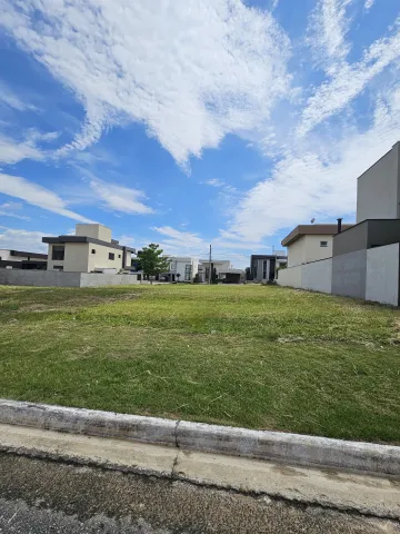 imagem 1 - `Terreno Pronto para Construir no Condomínio Aruanã: Localização Privilegiada e Condições Imperdíveis!` imagem 1 - `Terreno Pronto para Construir no Condomínio Aruanã: Localização Privilegiada e Condições Imperdíveis!`