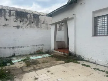 imagem 2 - Casa antiga com galpão no fundo no centro da cidade imagem 2 - Casa antiga com galpão no fundo no centro da cidade