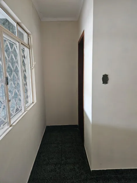 imagem 2 - LINDA CASA NA ZONA NORTE. LOTE INTEIRO, SOMENTE À VISTA. imagem 2 - LINDA CASA NA ZONA NORTE. LOTE INTEIRO, SOMENTE À VISTA.