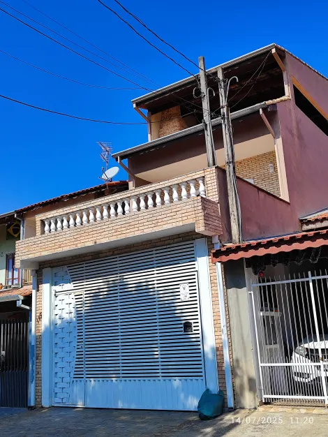 imagem 1 - Sobrado no bairro União com três pavimentos, diferenciado, 03 dormitorios suíte master, hidromassagem, 04 wcs, sala ampla, área gourmet com churrasqueira, 02 vagas cobertas, portão automatico imagem 1 - Sobrado no bairro União com três pavimentos, diferenciado, 03 dormitorios suíte master, hidromassagem, 04 wcs, sala ampla, área gourmet com churrasqueira, 02 vagas cobertas, portão automatico
