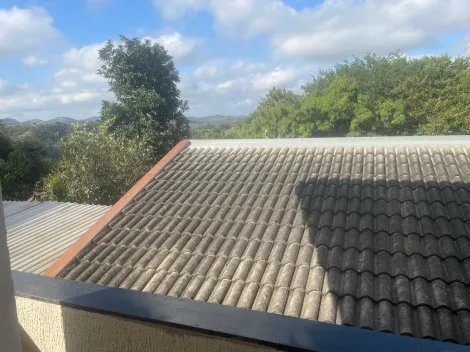 imagem 5 - LINDO SOBRADO NO BOSQUE DOS EUCALIPTOS COM 3 DORMITÓRIOS E 1 SUÍTE. 1 dormitorio com cozinha e banheiro nos fundos. imagem 5 - LINDO SOBRADO NO BOSQUE DOS EUCALIPTOS COM 3 DORMITÓRIOS E 1 SUÍTE. 1 dormitorio com cozinha e banheiro nos fundos.