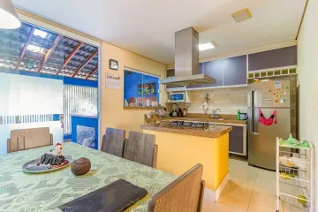 imagem 2 - Sobrado Amplo com Quintal Verde e Cozinha com Ilha no Jardim Minas Gerais imagem 2 - Sobrado Amplo com Quintal Verde e Cozinha com Ilha no Jardim Minas Gerais