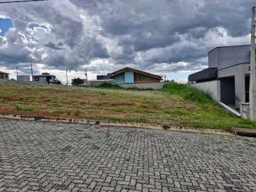 imagem 1 - TERRENO EM EXCELENTE CONDOMÍNIO FECHADO COMPLETO imagem 1 - TERRENO EM EXCELENTE CONDOMÍNIO FECHADO COMPLETO