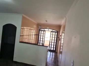 imagem 4 - Rua Allan Kardec - Parque Itamarati - Jacareí, SP  3 casa no mesmo terreno garagem para 15 carros imagem 4 - Rua Allan Kardec - Parque Itamarati - Jacareí, SP  3 casa no mesmo terreno garagem para 15 carros