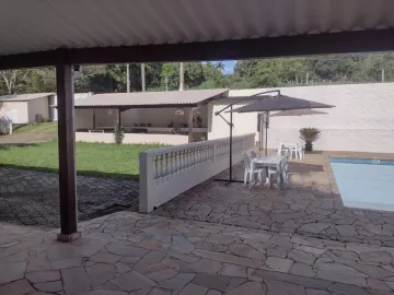 imagem 3 - Chácara Espaçosa com Lazer Completo à Venda em Caçapava imagem 3 - Chácara Espaçosa com Lazer Completo à Venda em Caçapava