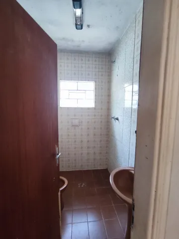 imagem 3 - Casa parque industrial melhor localização próximo a feira e demais comercios imagem 3 - Casa parque industrial melhor localização próximo a feira e demais comercios