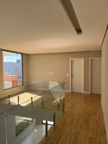 imagem 3 - Sobrado Novo com Piscina e Área Gourmet - Sofisticação e Conforto nas Terras do Vale imagem 3 - Sobrado Novo com Piscina e Área Gourmet - Sofisticação e Conforto nas Terras do Vale