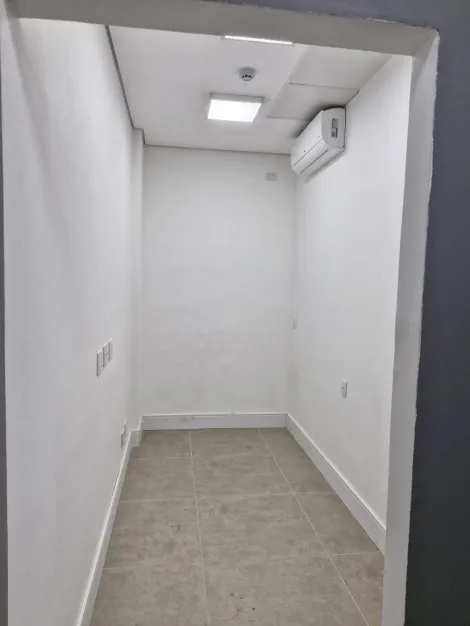 imagem 2 - Sala Comercial à Venda jd apolo com 2 vagas imagem 2 - Sala Comercial à Venda jd apolo com 2 vagas