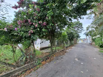 imagem 4 - Ótimo terreno com casa antiga, casa pra demolição, com 4 dormitórios, sala ,cozinha,2 banheiros porém não está sendo avaliado com a casa por conta do estado atual dela. imagem 4 - Ótimo terreno com casa antiga, casa pra demolição, com 4 dormitórios, sala ,cozinha,2 banheiros porém não está sendo avaliado com a casa por conta do estado atual dela.