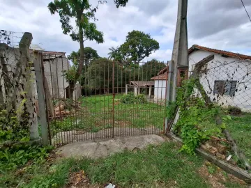 imagem 1 - Ótimo terreno com casa antiga, casa pra demolição, com 4 dormitórios, sala ,cozinha,2 banheiros porém não está sendo avaliado com a casa por conta do estado atual dela. imagem 1 - Ótimo terreno com casa antiga, casa pra demolição, com 4 dormitórios, sala ,cozinha,2 banheiros porém não está sendo avaliado com a casa por conta do estado atual dela.
