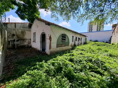 imagem 1 - CASA ANTIGA PARA DEMOLIÇÃO, TERRENO ESTRATÉGICO NO CENTRO ? OPORTUNIDADE PARA INVESTIDORES! imagem 1 - CASA ANTIGA PARA DEMOLIÇÃO, TERRENO ESTRATÉGICO NO CENTRO ? OPORTUNIDADE PARA INVESTIDORES!
