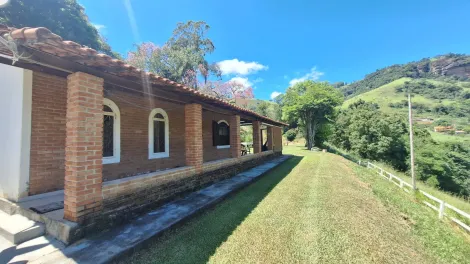 imagem 1 - Chácara com 3 quartos, 8.400 m², à venda por R$ 800.000,00- Cruz Vera - Brasópolis/MG imagem 1 - Chácara com 3 quartos, 8.400 m², à venda por R$ 800.000,00- Cruz Vera - Brasópolis/MG