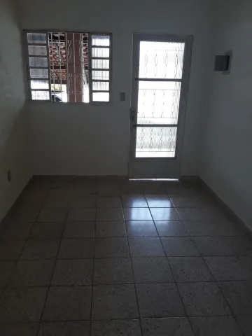 imagem 3 - Edícula com preço de terreno , aceita troca por apto na Martin de Sá imagem 3 - Edícula com preço de terreno , aceita troca por apto na Martin de Sá