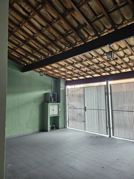 imagem 5 - casa com dois quartos garagem coberta ,recem refomada próxima comercio em geral ,rua sem saida . imagem 5 - casa com dois quartos garagem coberta ,recem refomada próxima comercio em geral ,rua sem saida .