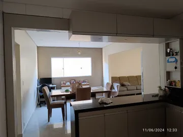imagem 1 - localizado no tranquilo e acolhedor bairro nova esperança, este imóvel e perfeito para sua família, espação ideal para acomodar todos com privacidade e conforto imagem 1 - localizado no tranquilo e acolhedor bairro nova esperança, este imóvel e perfeito para sua família, espação ideal para acomodar todos com privacidade e conforto