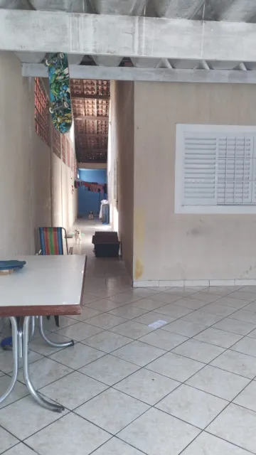 imagem 2 - casa com 2 dormitórios mais edicula com 1 dormitório , sala , cozinha e banheiro imagem 2 - casa com 2 dormitórios mais edicula com 1 dormitório , sala , cozinha e banheiro