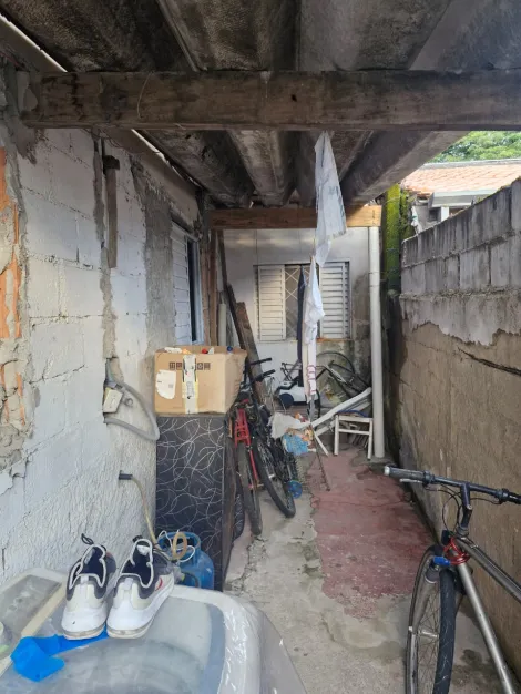 imagem 5 - casa precisa de reforma,dois dormitórios em frente linha verde ótima localizaçãodois quartos banheiro cozinha comodos amplos imagem 5 - casa precisa de reforma,dois dormitórios em frente linha verde ótima localizaçãodois quartos banheiro cozinha comodos amplos