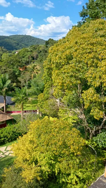 imagem 5 - Linda chácara em condomínio fechado, com muito verde, bosque, cachoeiras, lago imagem 5 - Linda chácara em condomínio fechado, com muito verde, bosque, cachoeiras, lago