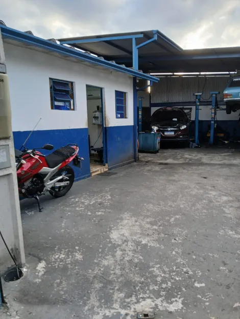 imagem 5 - Imóvel com estrutura para oficina mecânica no bairro Jardim Satélite imagem 5 - Imóvel com estrutura para oficina mecânica no bairro Jardim Satélite
